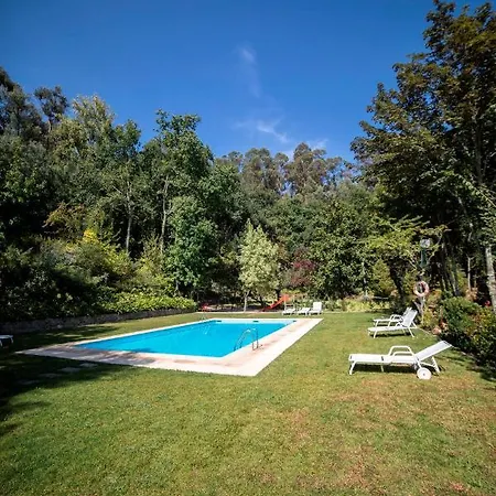 Quinta De Cima De Eiriz Гимарайнш