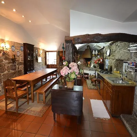 منزل ريفي Quinta De Cima De Eiriz *