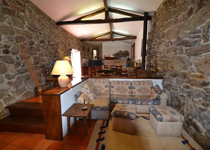 Quinta De Cima De Eiriz * Guimarães